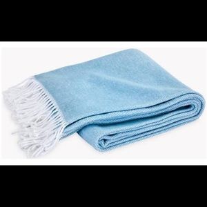 Brand new with tag matouk blanket Tiffany blue